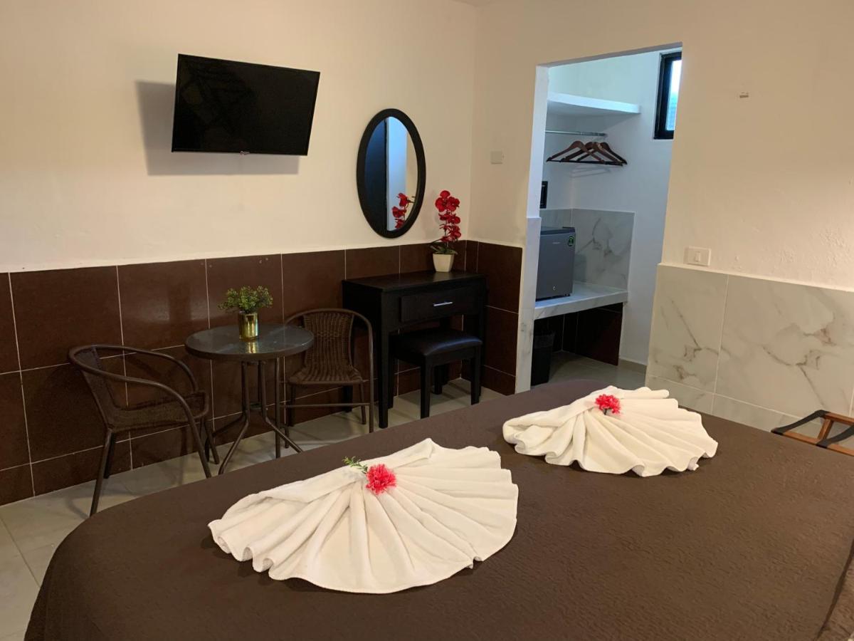 Hotel La Casa Del Capi Isla Holbox Екстер'єр фото
